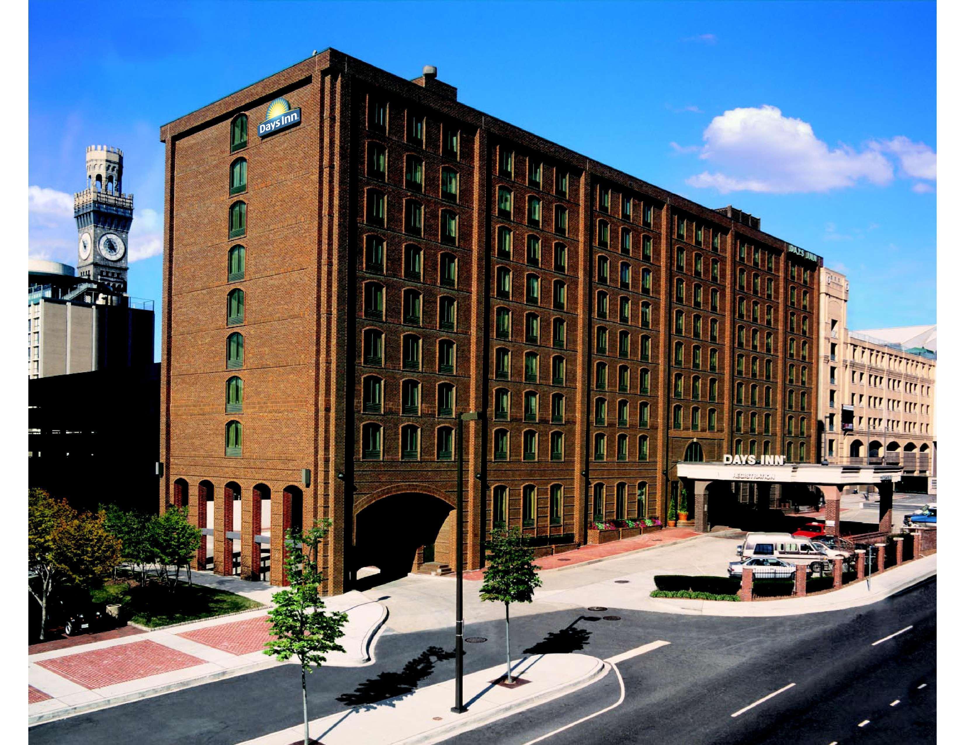 Days Inn By Wyndham Baltimore Inner Harbor Bagian luar foto