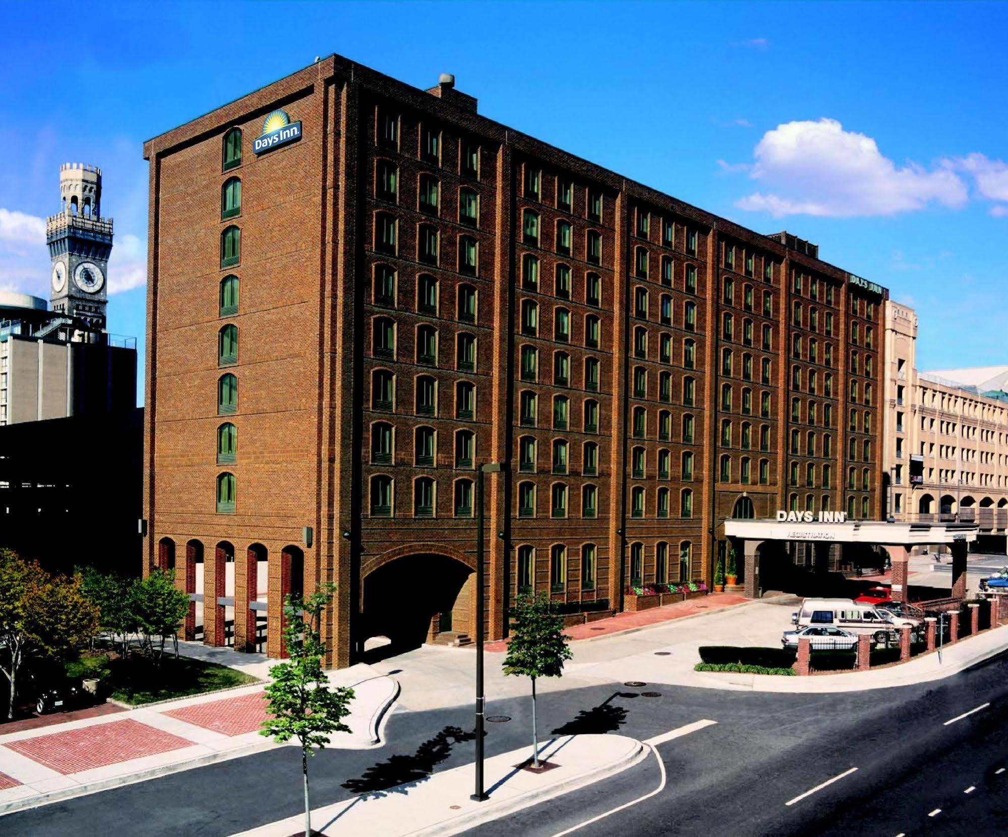 Days Inn By Wyndham Baltimore Inner Harbor Bagian luar foto